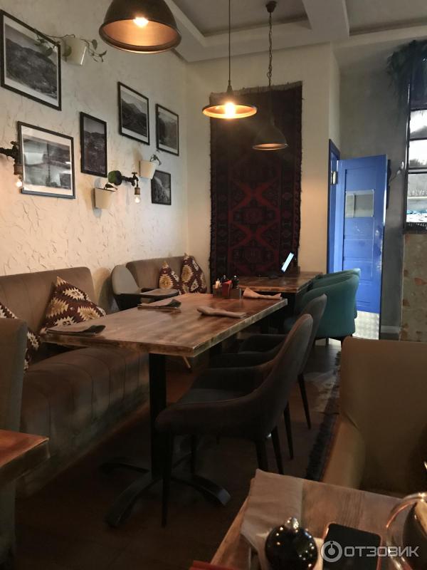 1085398 13339068 жи есть ресторан телефон