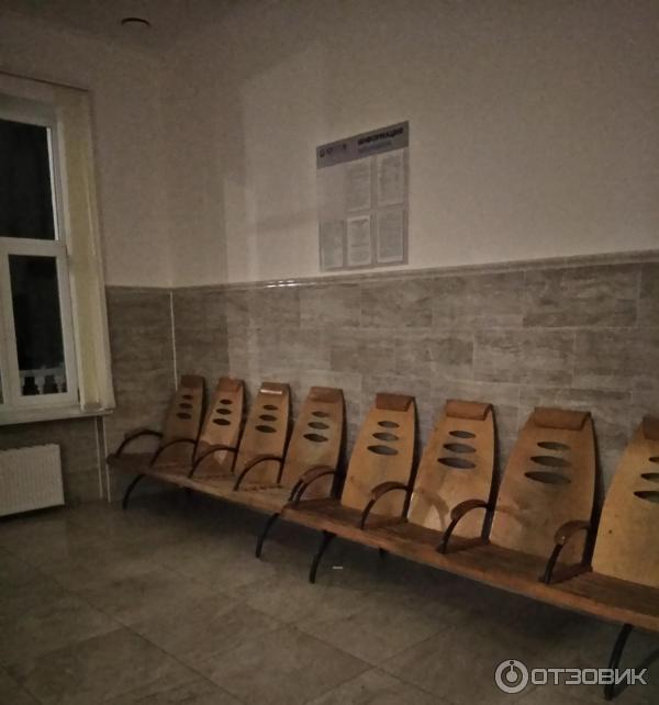 1741116 18279957 жд вокзал владиславовка телефон