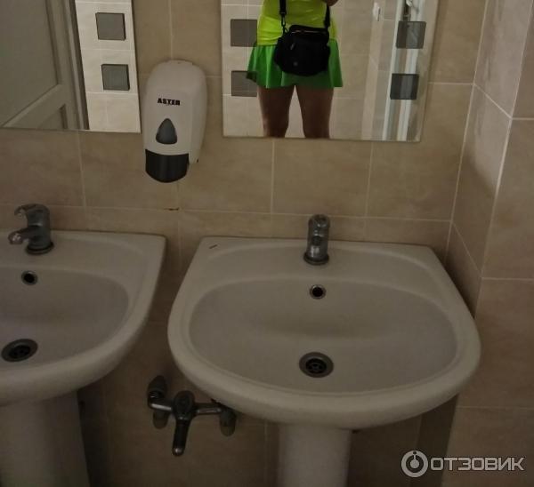 1741116 6378853 жд вокзал владиславовка телефон