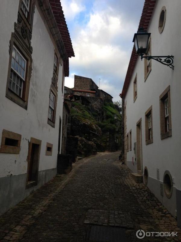 Экскурсия по г. Монсанту (Португалия, Каштелу-Бранку) фото