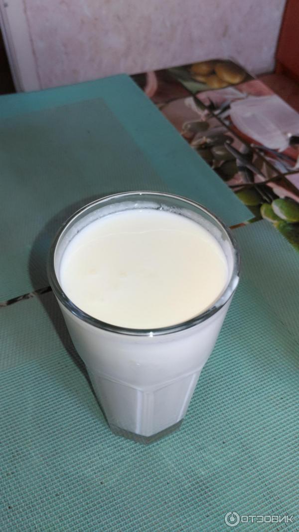 Что приготовить из старого кефира. Киржачский молочный завод кефир 3.2%. Прокисший кефир. Старый кефир. Кефир настоящий домашний.
