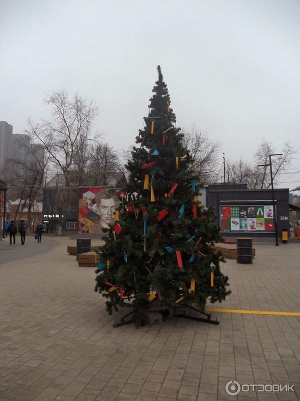 Базар Разбериха на дизайн-заводе Флакон (Россия, Москва) фото