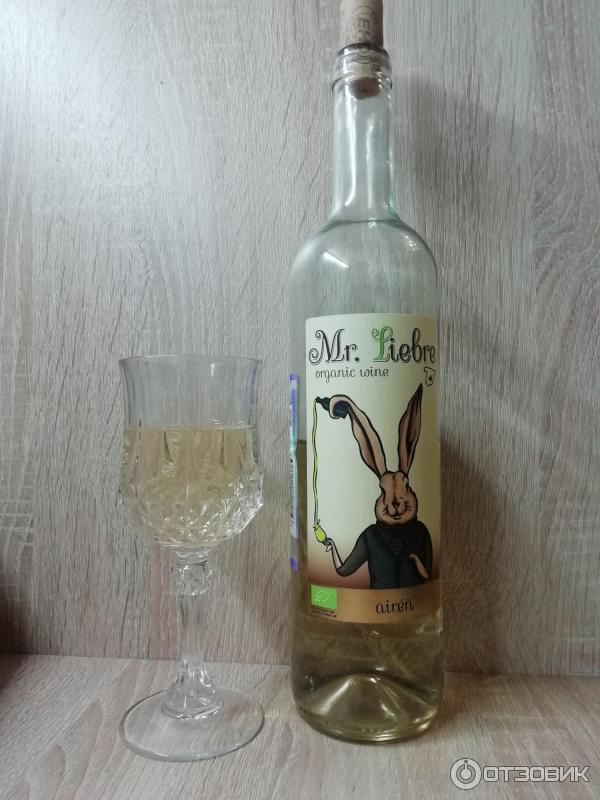 вино с оленем на этикетке. вино tussock jumper moscato 0. вино mr liebre organic. вино джек рэббит пино гриджио белое полусухое. мистер льебре айрен белое сухое.