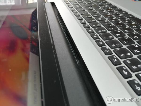 Ноутбук Lenovo IdeaPad 310-15ISK фото