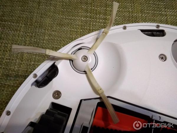 Робот-пылесос Xiaomi Mi Robot фото