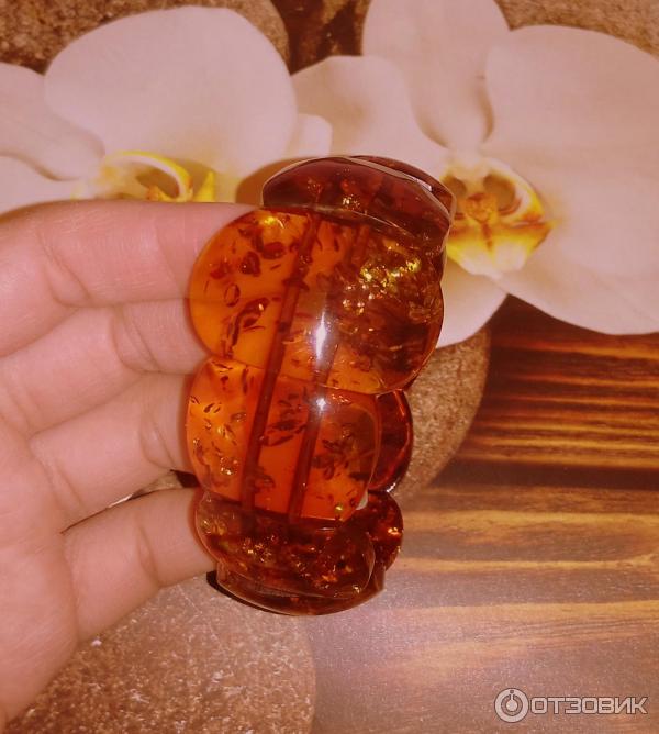Камень Янтарь и украшения из него фото
