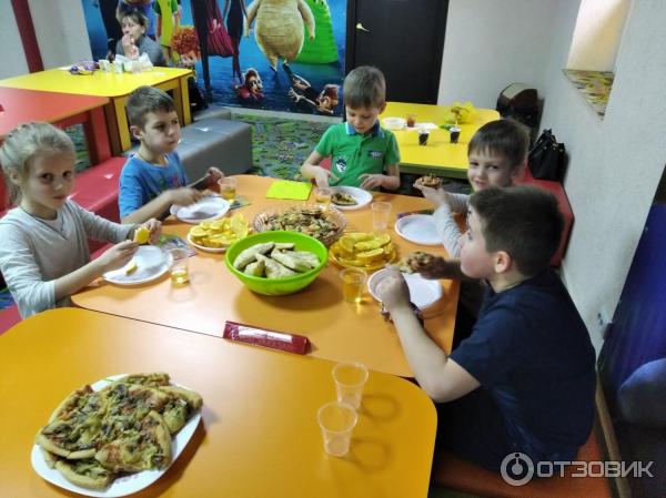 Детский развлекательный центр мармелад. Развлекательный центр мармелад в Макеевке. Детский развлекательный центр Макеевка. Детский центр мармелад. Развлечения для детей в Макеевке мармелад