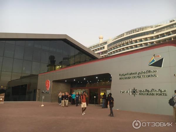 абу даби порт круизный. круизный порт дубай. круизный порт дубай. остров сир бани яс в круизе. круизный порт абу даби.