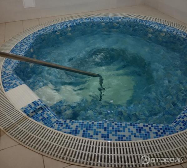 семейный курорт утес. курорт утес озеро кисегач. бассейн чебаркуль. утес сауна чебаркуль. санаторий утес челябинская область.