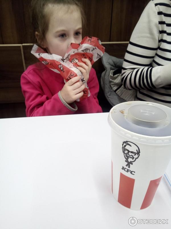 Ланч-баскет KFC фото