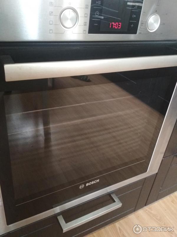 Духовой шкаф Bosch HBG43T450 фото