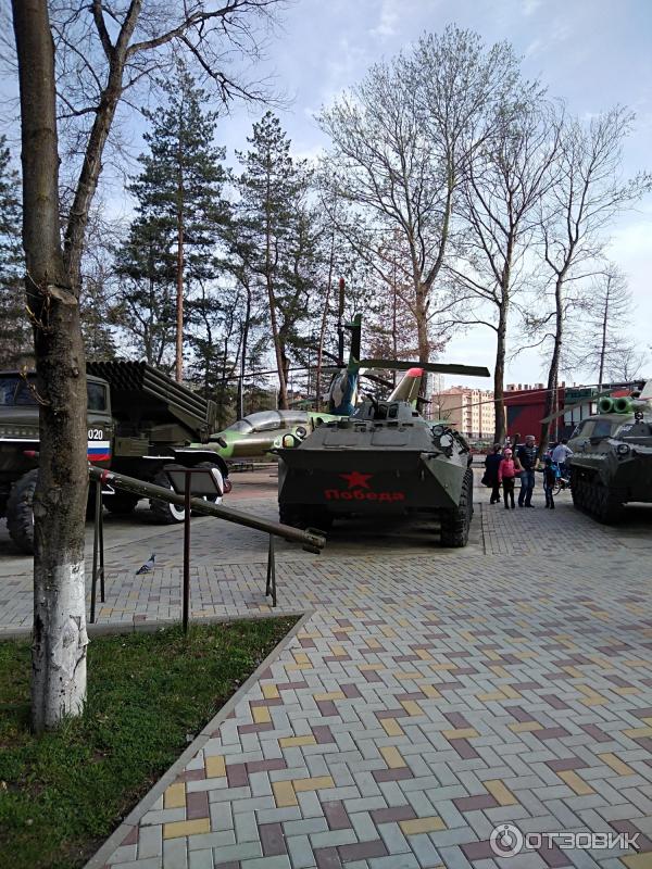 Парк культуры и отдыха зеленый черкесск. Грин парк Черкесск зеленый остров. Ричи Черкесск зеленый остров. Зелёный остров Черкесск кафе. Грин парк Черкесск кафе зеленый остров.