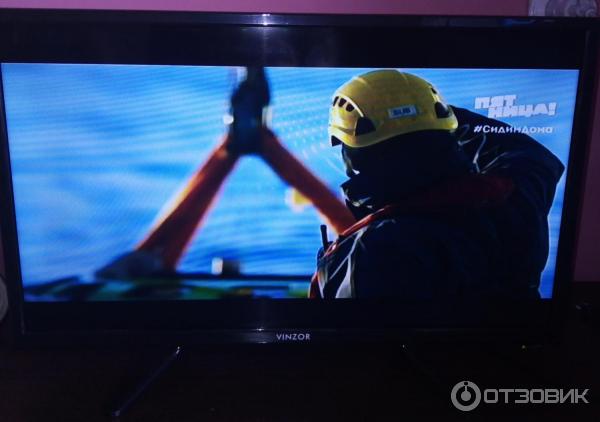 Телевизор Vinzor SY-240 TV фото