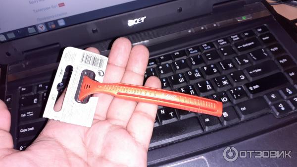 Отзыв о Одноразовые бритвы Bic Sensitive 3 | Отлично справляется с ...