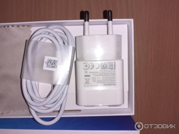 Смартфон HONOR 9S фото