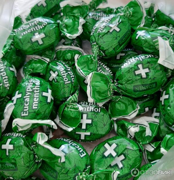 Мятные конфеты карамелькино мята. Леденцы со вкусом мяты. Конфеты леденцы мятные гранд кенди. Конфеты рошен эвкалипт ментол. Мятные леденцы.