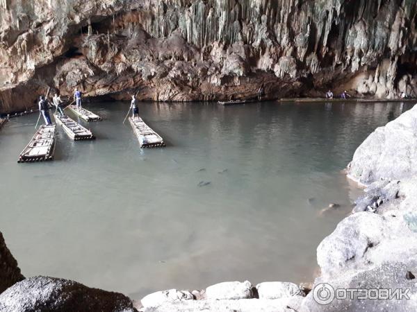 Пещера Тхам Нам Лод (Таиланд) фото